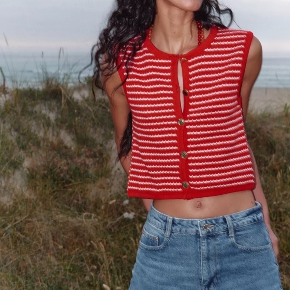 NWT Zara Striped Sleeveless Knit Button-Front Cropped Tank Top In Red - S